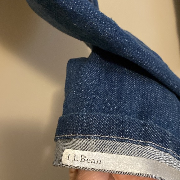 L.L. Bean Jeans. Size 8. - Picture 5 of 11